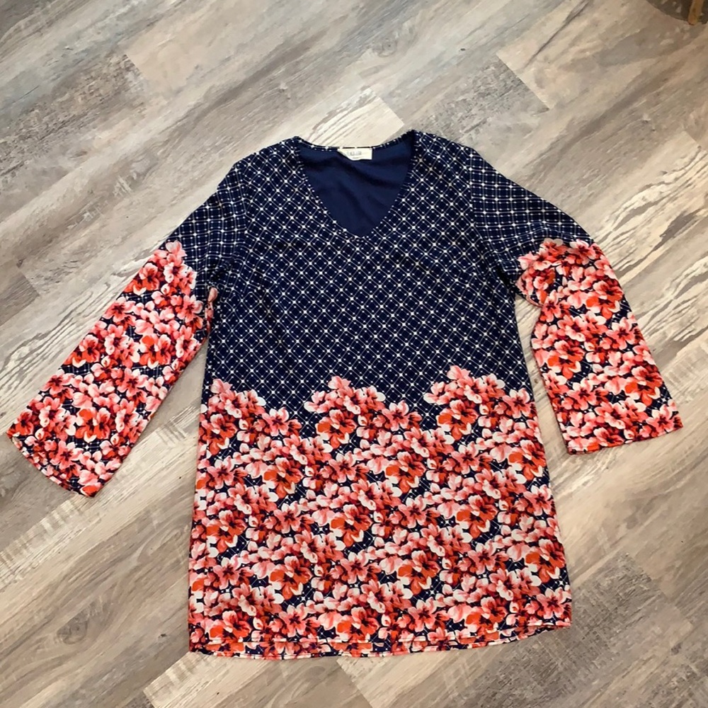 Peach Love Navy flower dress